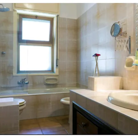 Bed & Breakfast Fontanarossa Airport 3*