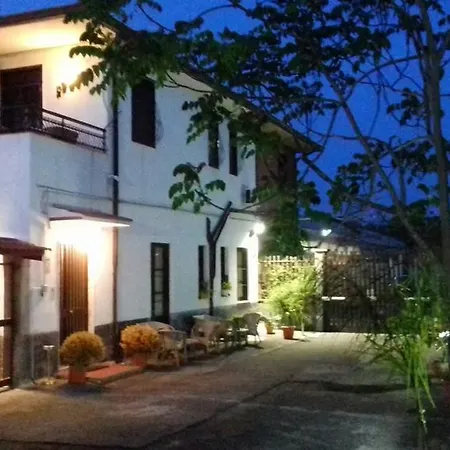 فندق مبيت وإفطار Bed & Breakfast Fontanarossa Airport 3*