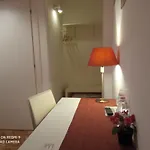 Bed & Breakfast Fontanarossa Airport -private Parking-