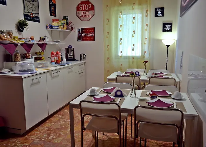 Fontanarossa Airport -private Parking- 3*